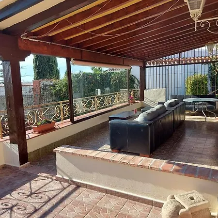 Con Piscina Privada 托雷莫利诺斯