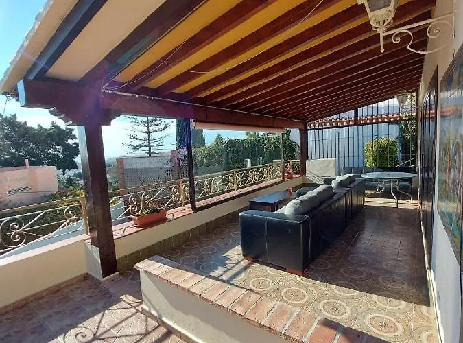 Con Piscina Privada Hébergement de vacances