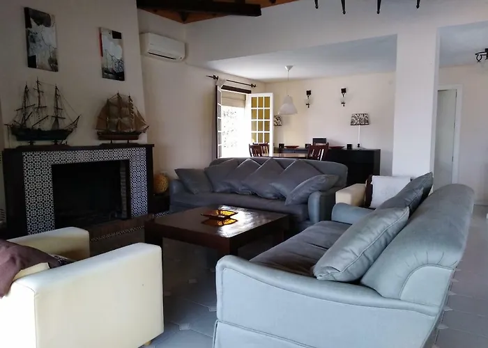 Con Piscina Privada Semesterbostad