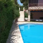 Con Piscina Privada 別荘 トレモリノス