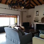 Con Piscina Privada トレモリノス